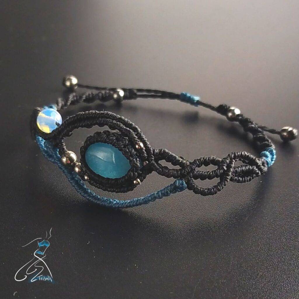 Bracelet en micromamé et Aigue-Marine - Création Triball